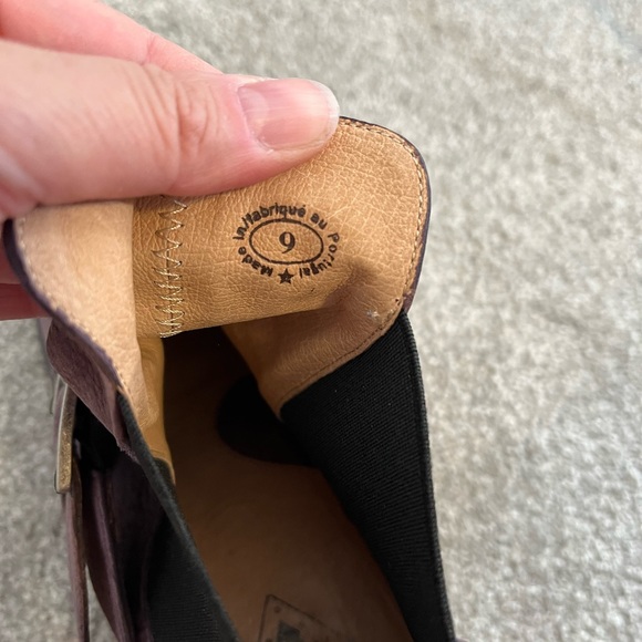 John Fluevog, The Stad, size 9, Purple, boots with buckles. - Picture 9 of 9